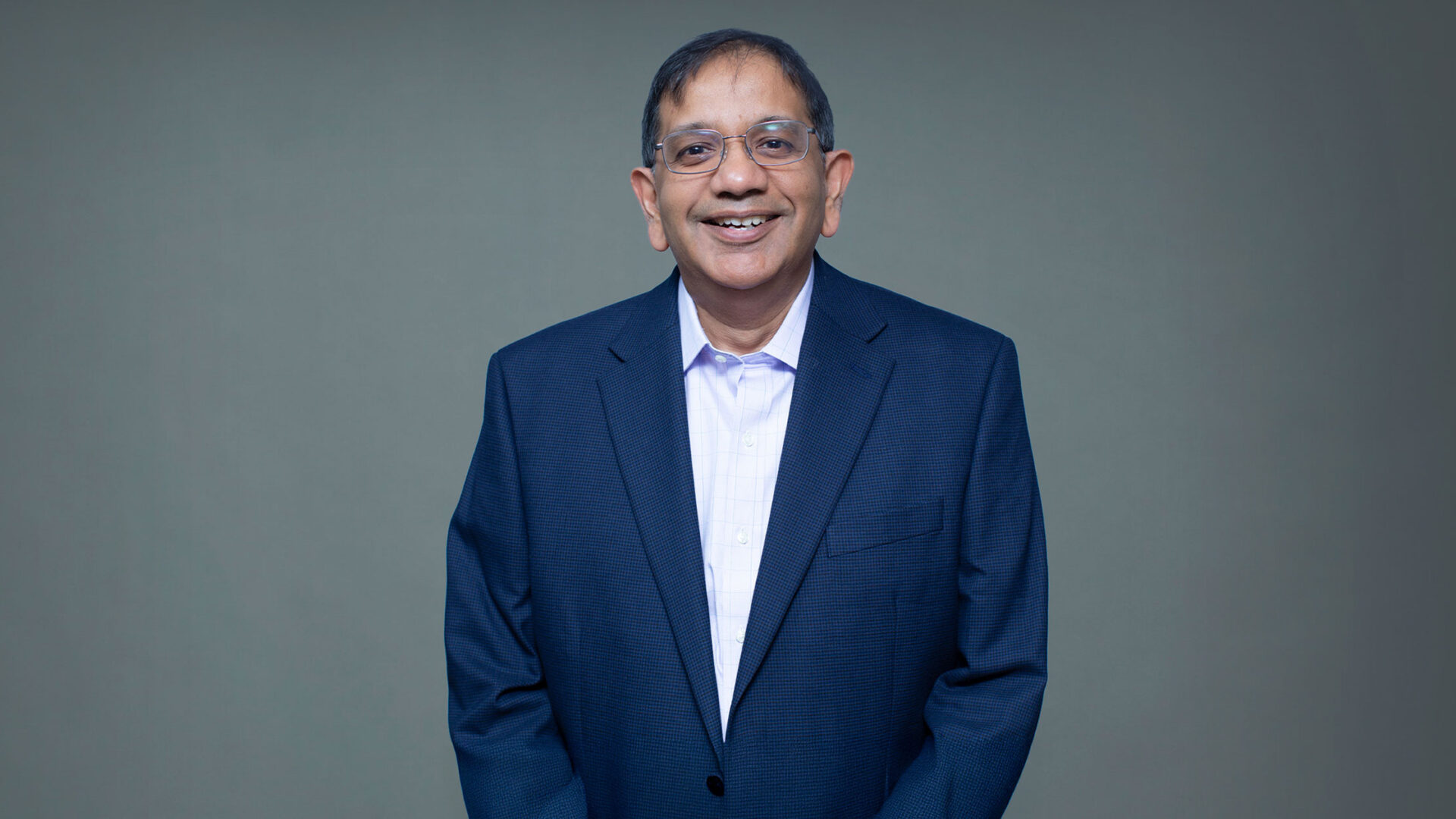 Dr. Maitra’s headshot